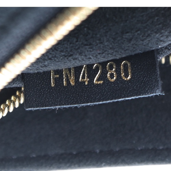 Louis Vuitton Damier Ebene Vavin PM Black - Picture 10 of 13